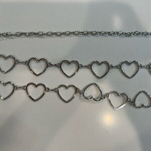 Adorable heart chain belt